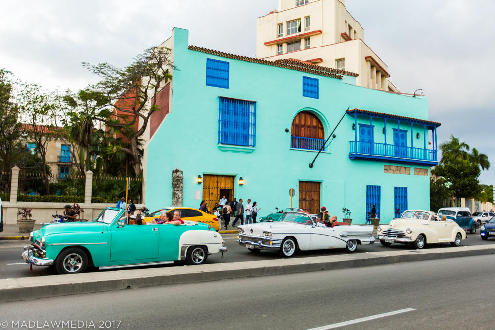What everyone thinks of when they think of Cuba. Old American cars and bright colors. 