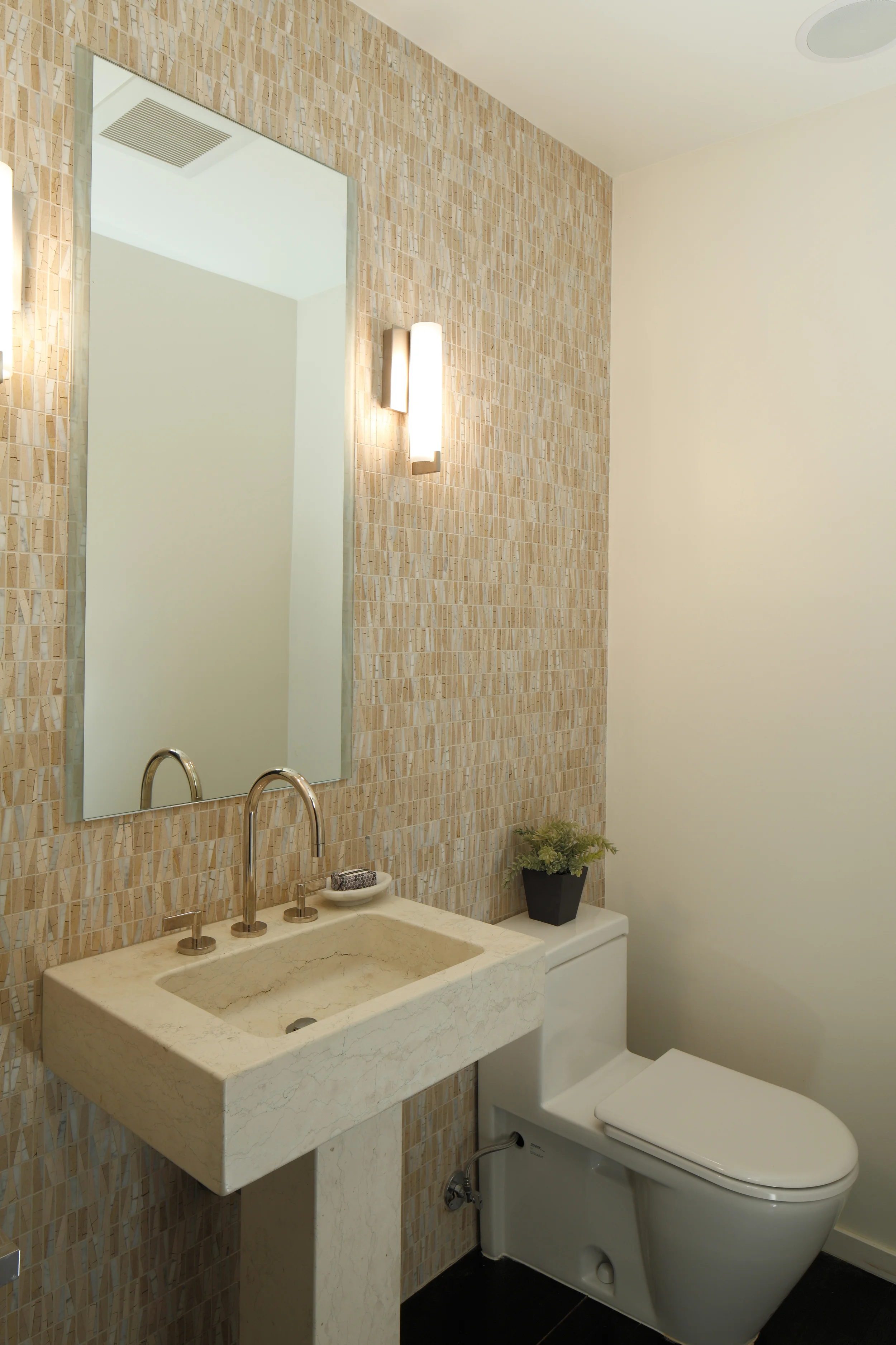 Bath_1382.jpg