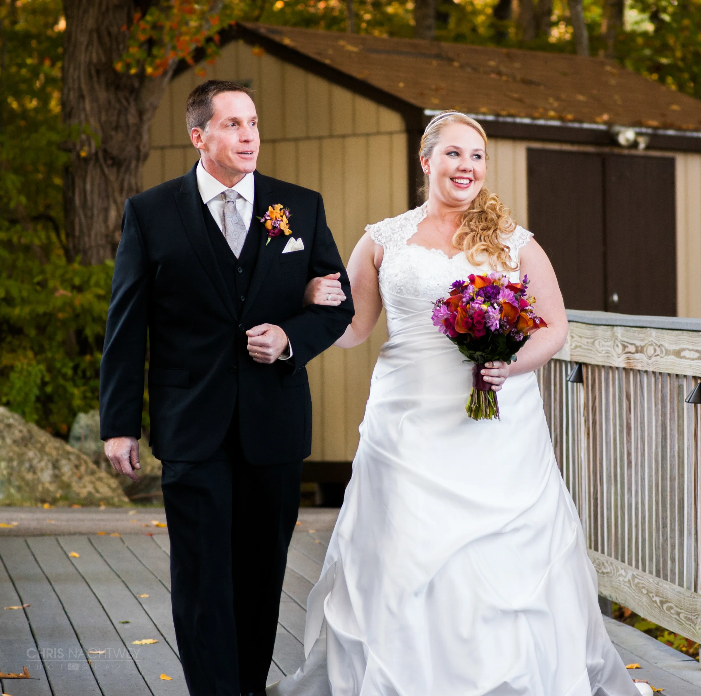 fall-lake-of-isles-wedding-photography-chris-nachtwey.jpg