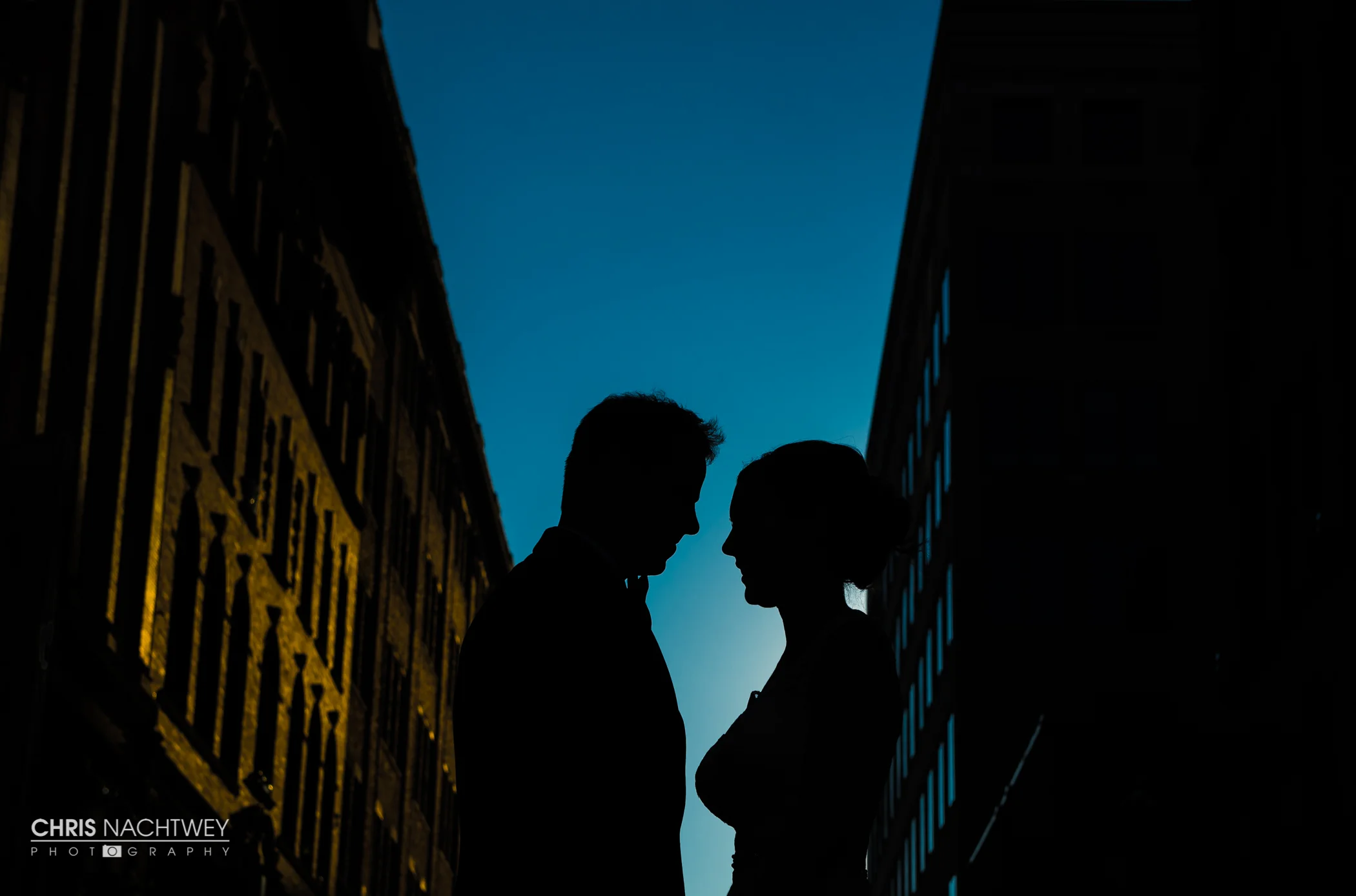 wedding-photos-on-pratt-street-hartford-ct-chris-nachtwey-2017.jpg