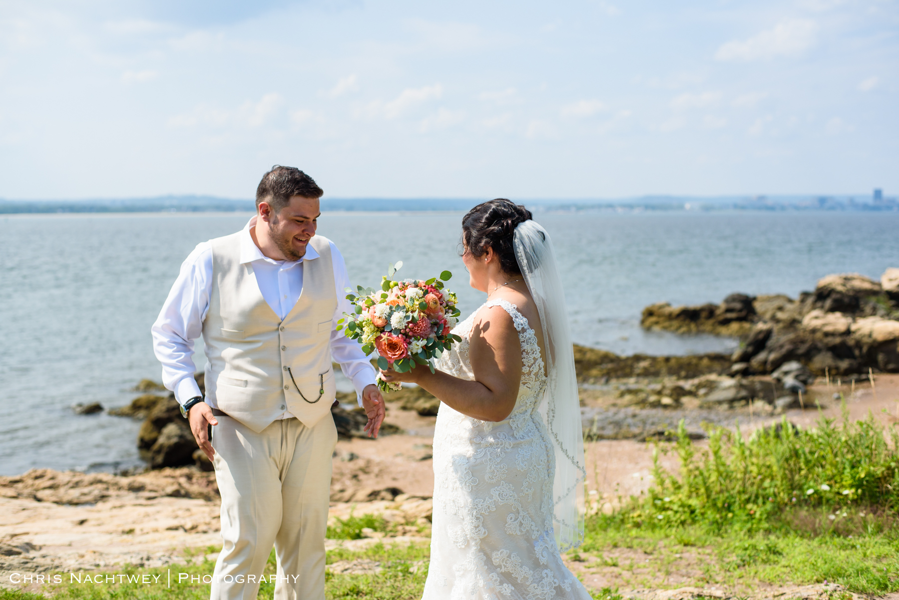 photos-wedding-lighthouse-point-park-carousel-new-haven-chris-nachtwey-photography-2019-14.jpg