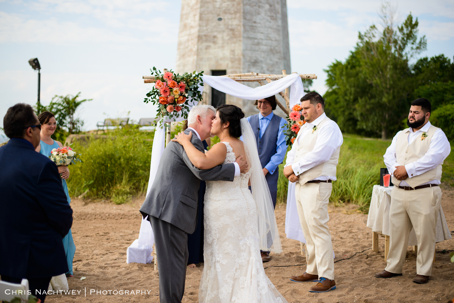 photos-wedding-lighthouse-point-park-carousel-new-haven-chris-nachtwey-photography-2019-25.jpg