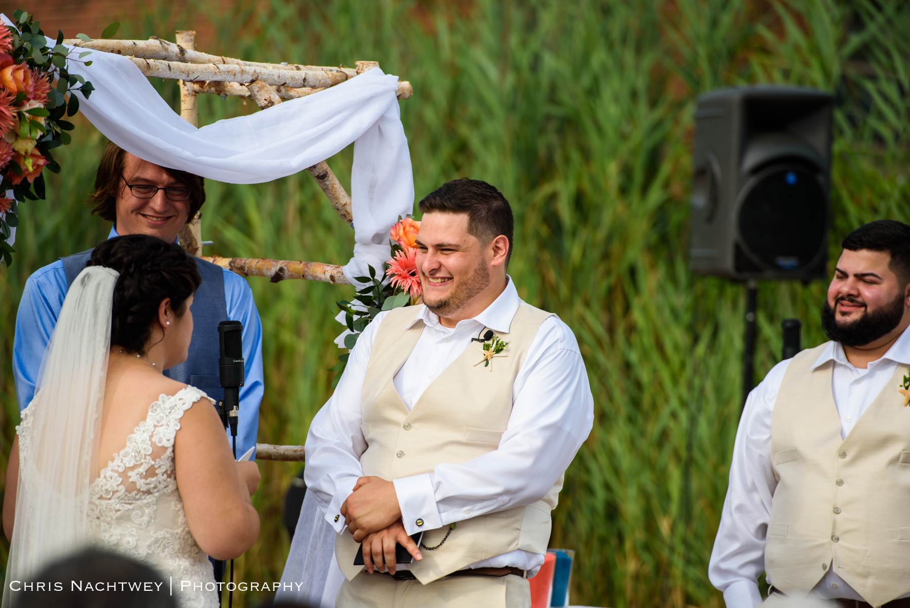 photos-wedding-lighthouse-point-park-carousel-new-haven-chris-nachtwey-photography-2019-27.jpg