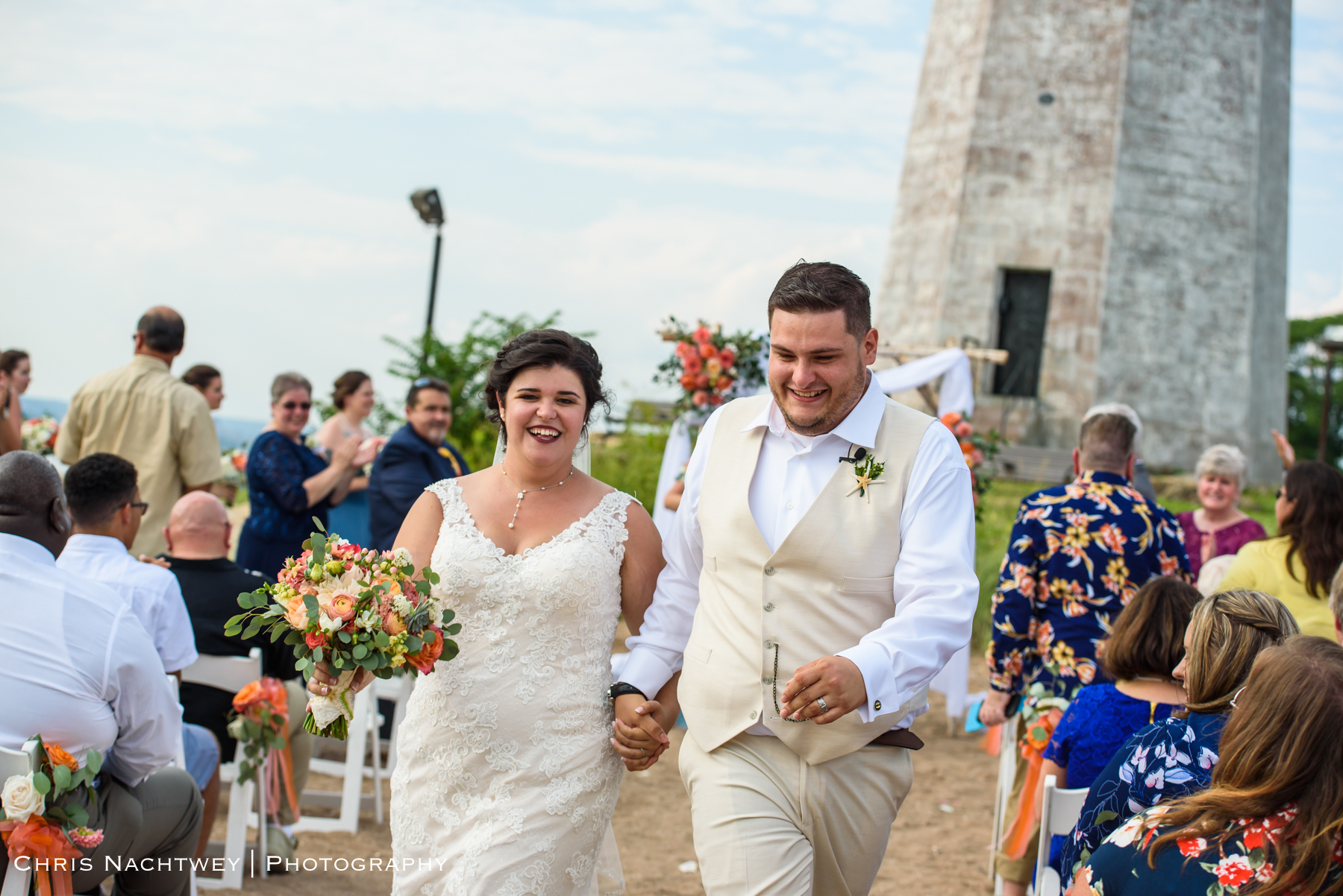 photos-wedding-lighthouse-point-park-carousel-new-haven-chris-nachtwey-photography-2019-30.jpg