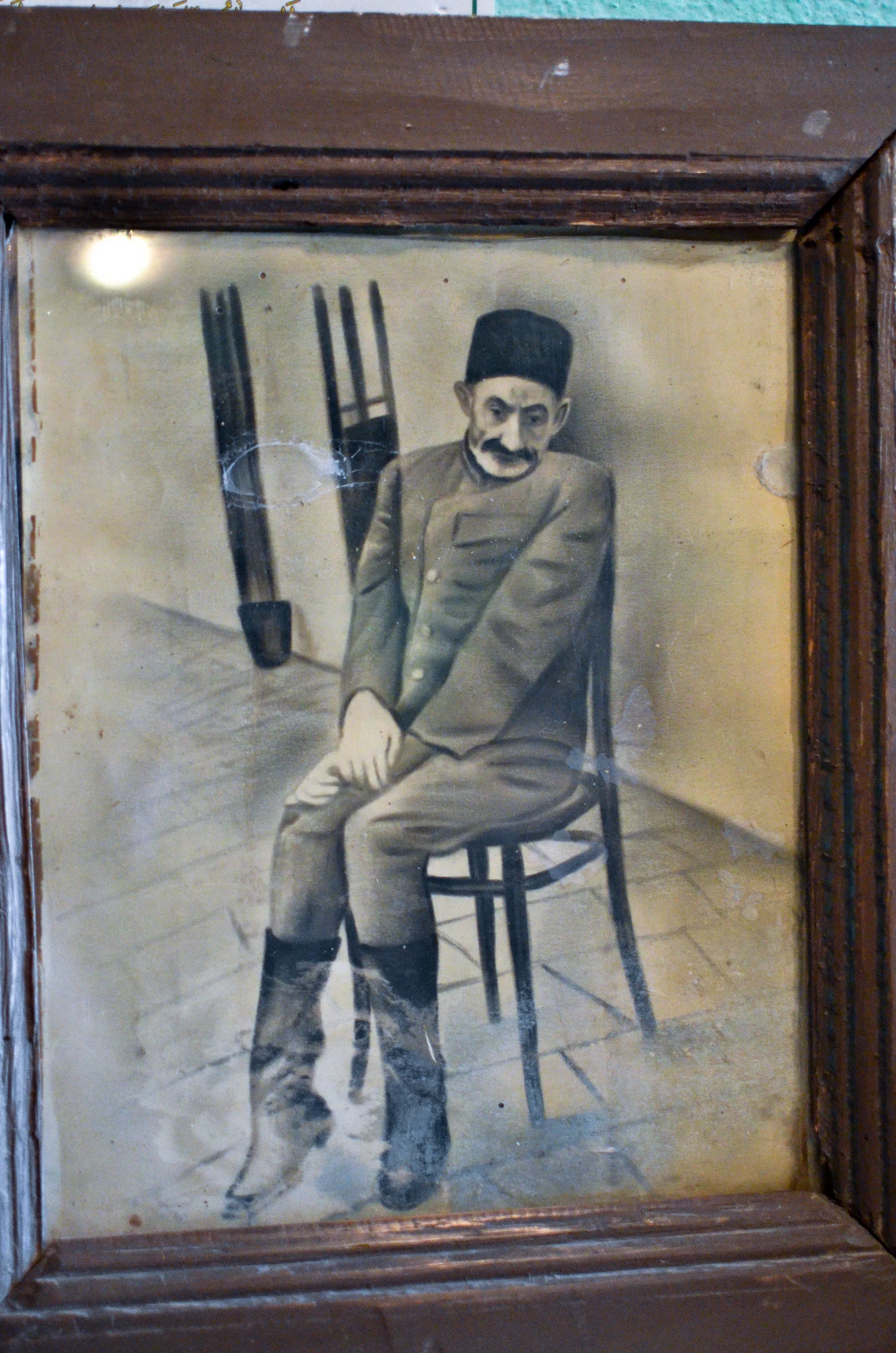 Even in the far off village of Pensar in southern Azerbaijan, the pir contain a picture of Mir Movsum Aga, the "bone less" or "meat" holy man from the Absheron peninsula.