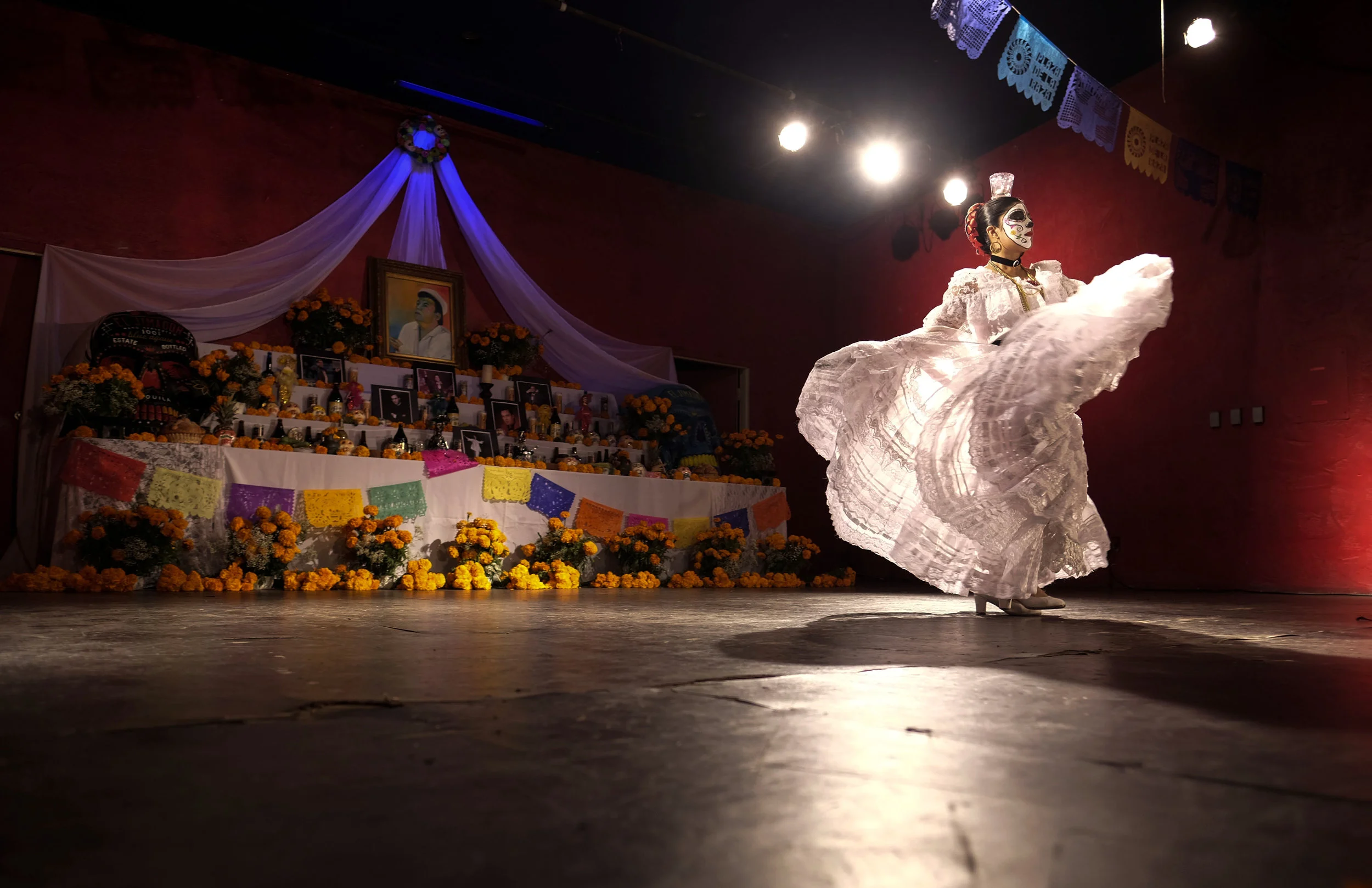 1st Place - Entertainment