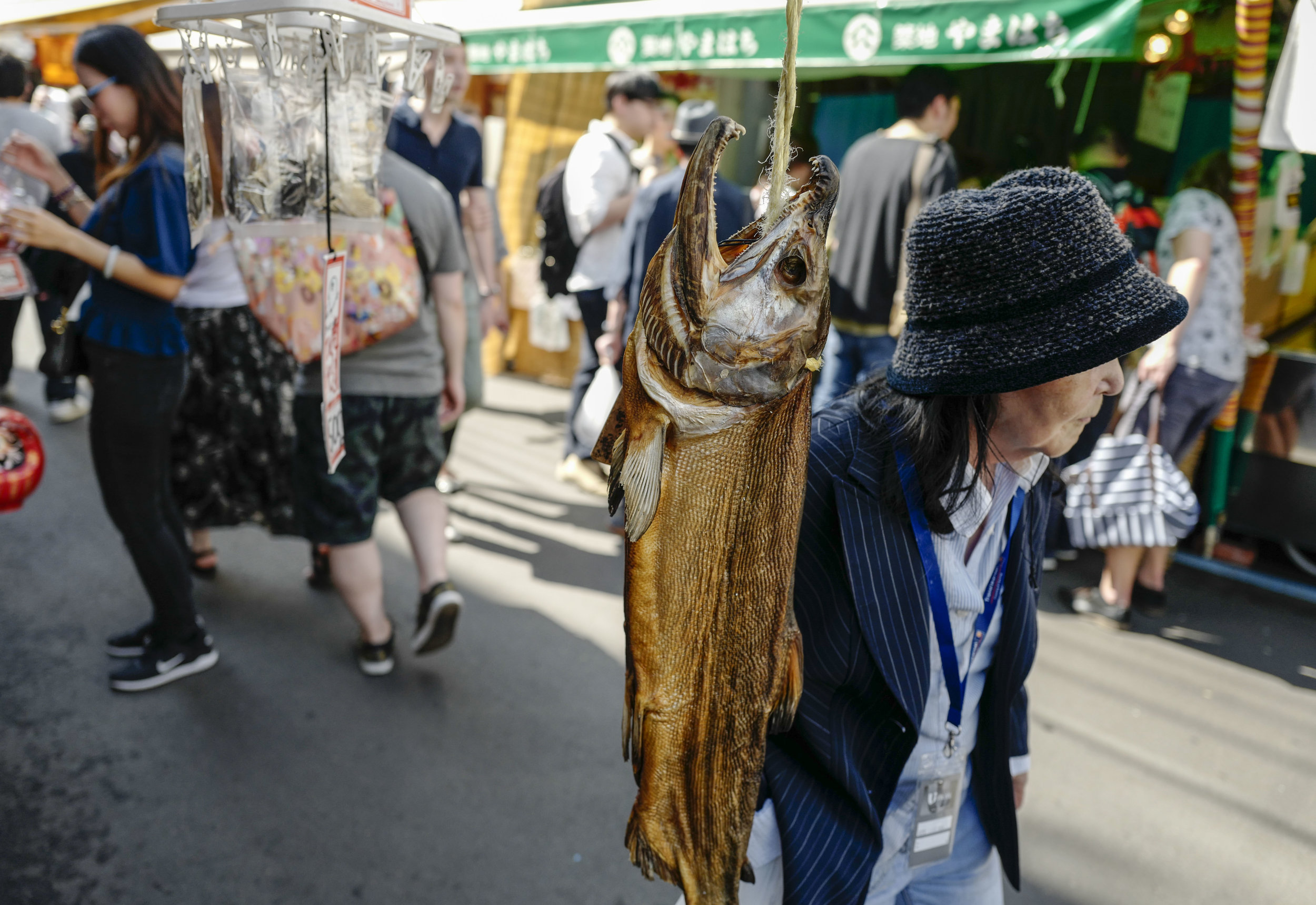  A dried fish is seen at an alley in Tsukiji fish wholesale market during its final day of operations ahead of relocation to the nearby Toyosu waterfront district, in Tokyo on Oct. 6, 2018. The world's largest fish market, which has been in operation