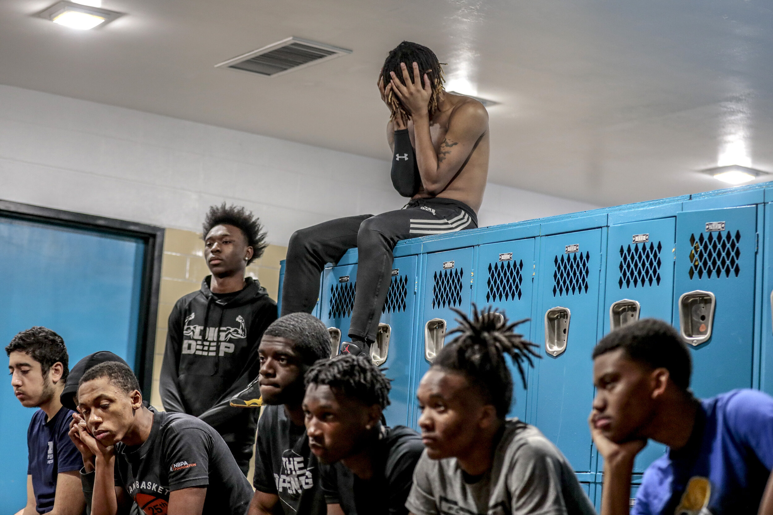  “They say they love basketball, but some people just like it. I wish he would have taken it seriously. He could have gone to a high [Division I school] or something,” said Beecher High basketball star Jalen Terry about Taevion. Taevion buries his fa