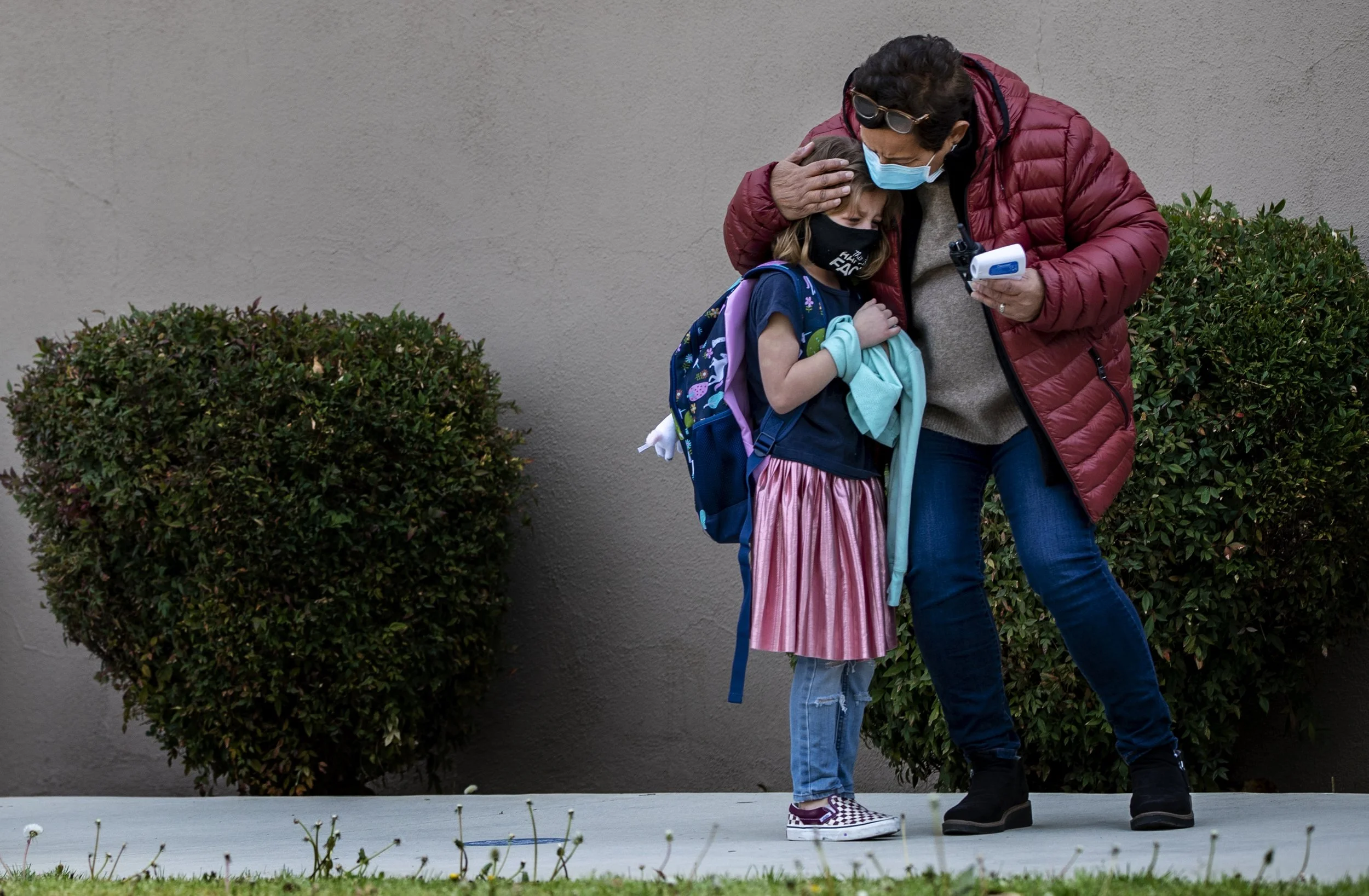 FEATURE - SECOND PLACE: GINA FERAZZI, LOS ANGELES TIMES