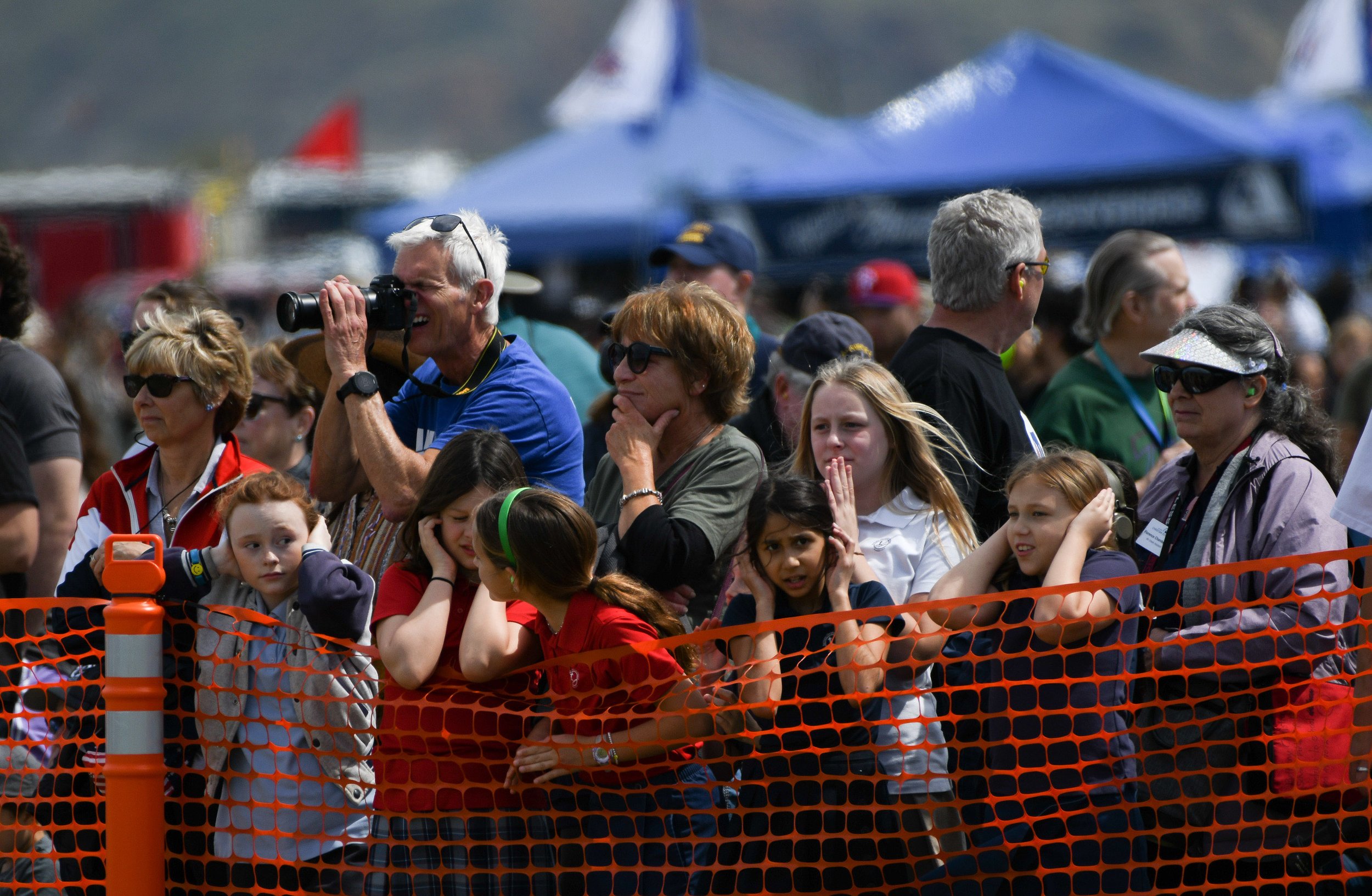  Crowds of about 205.000 gathered over the weekend at the Point Mugu Air Show March 17-19, 2023.  It was 2015 when NBVC at their last air show.  The event returned featuring the U.S. AIr Force Thunderbirds and the U.S. Blue Angels together for the fi