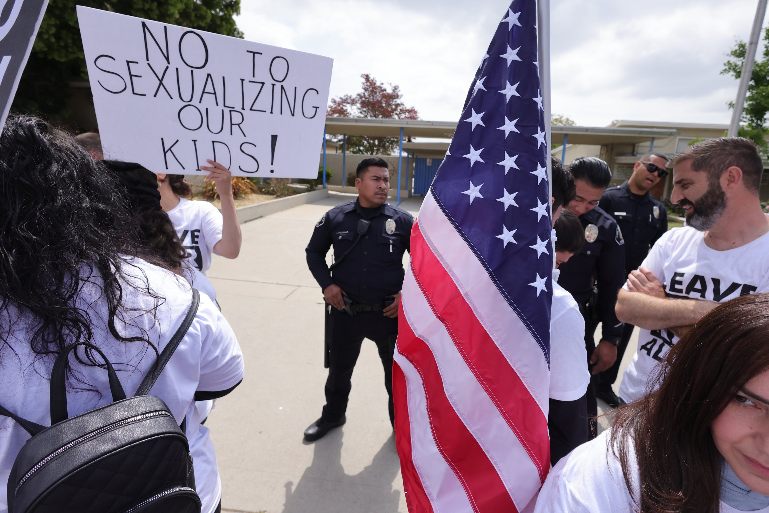 PHOTOESSAY_2672857189_CALIFORNIA_LGBTQ_PROTESTS002.JPG