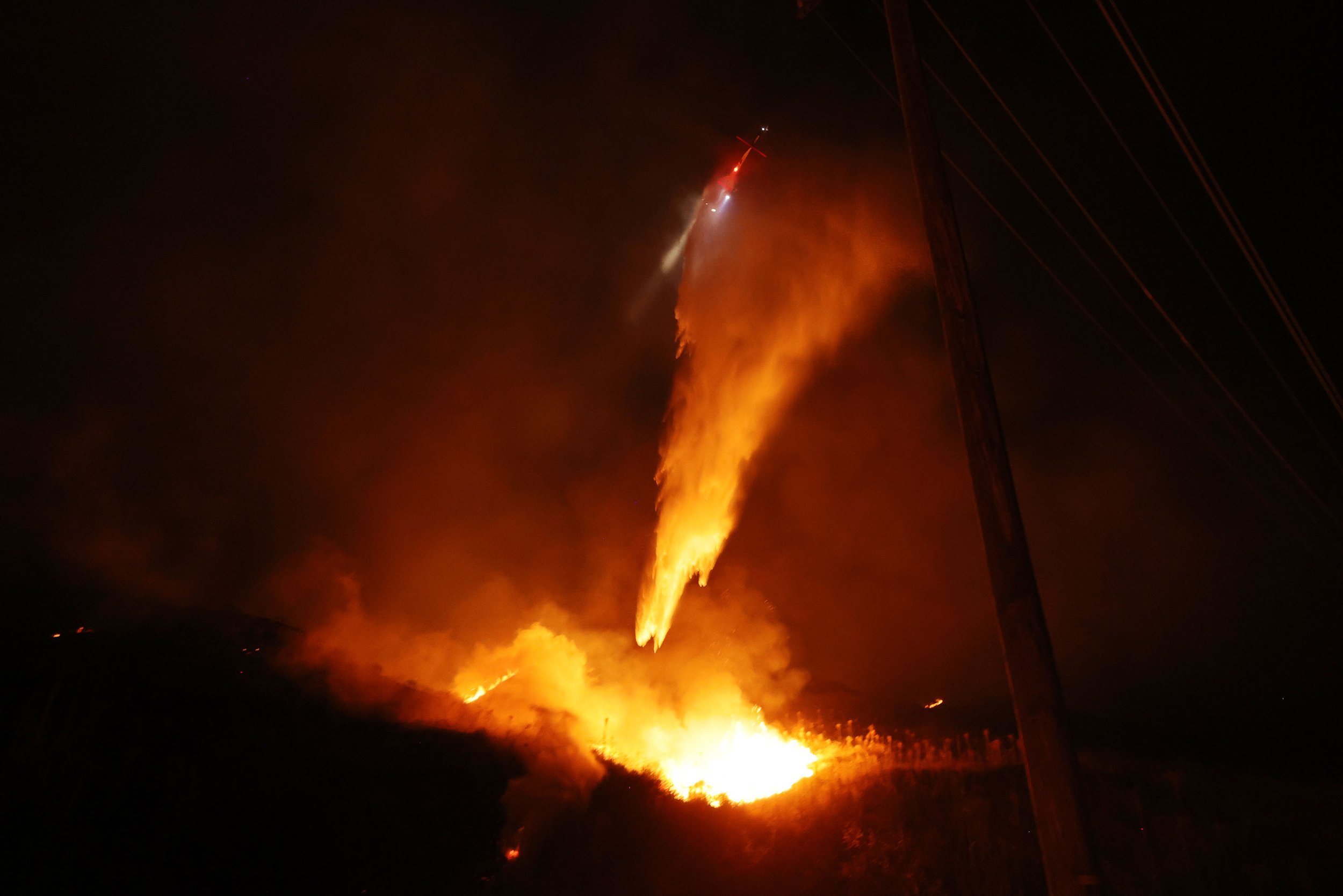 PHOTOESSAY_2672857189_RIVERSIDE_COUNTY_FIRES_05.JPG