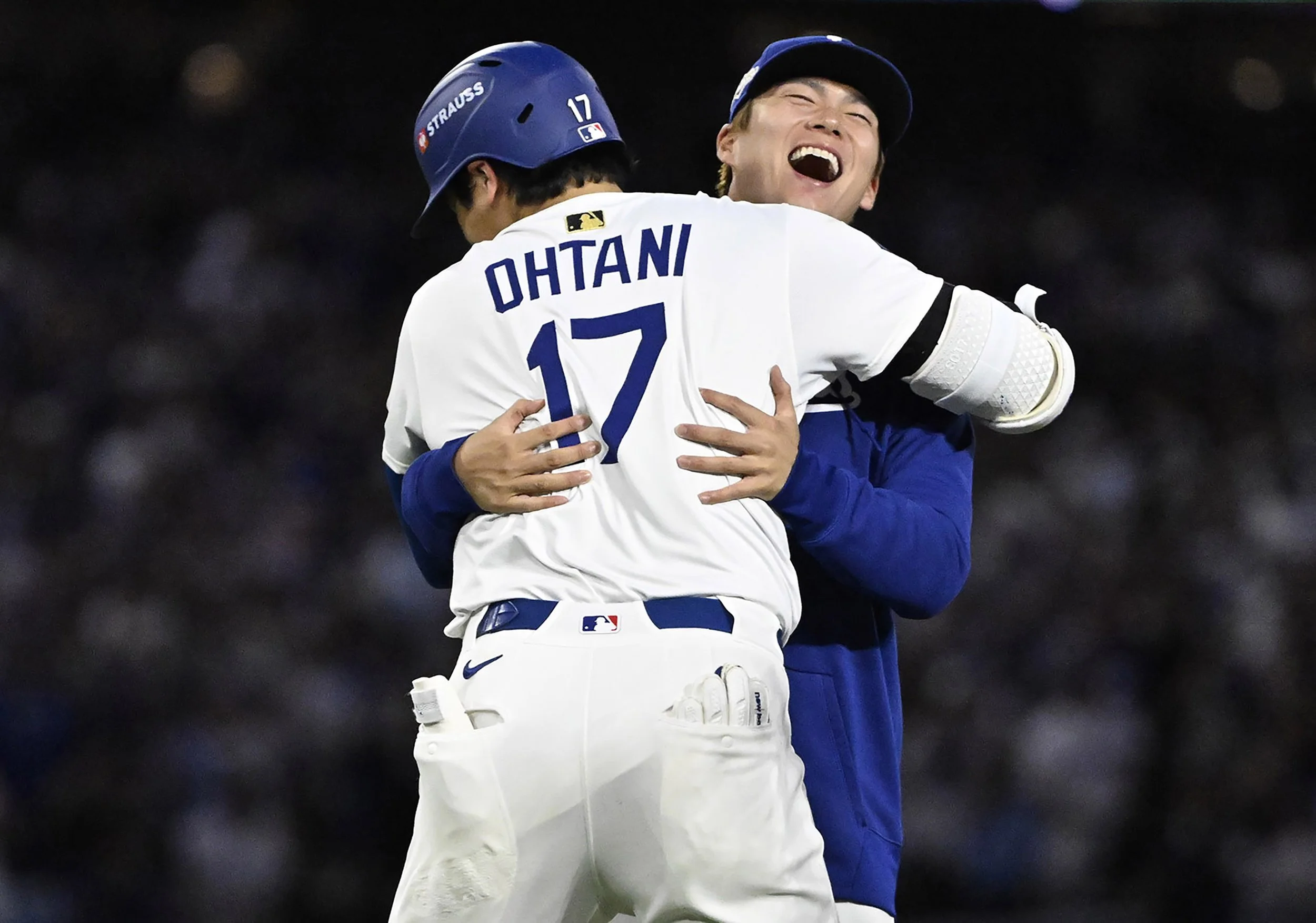 HM1_SPORTFeat_Keith Birmingham - Pasadena Star News_NLDS.JPG