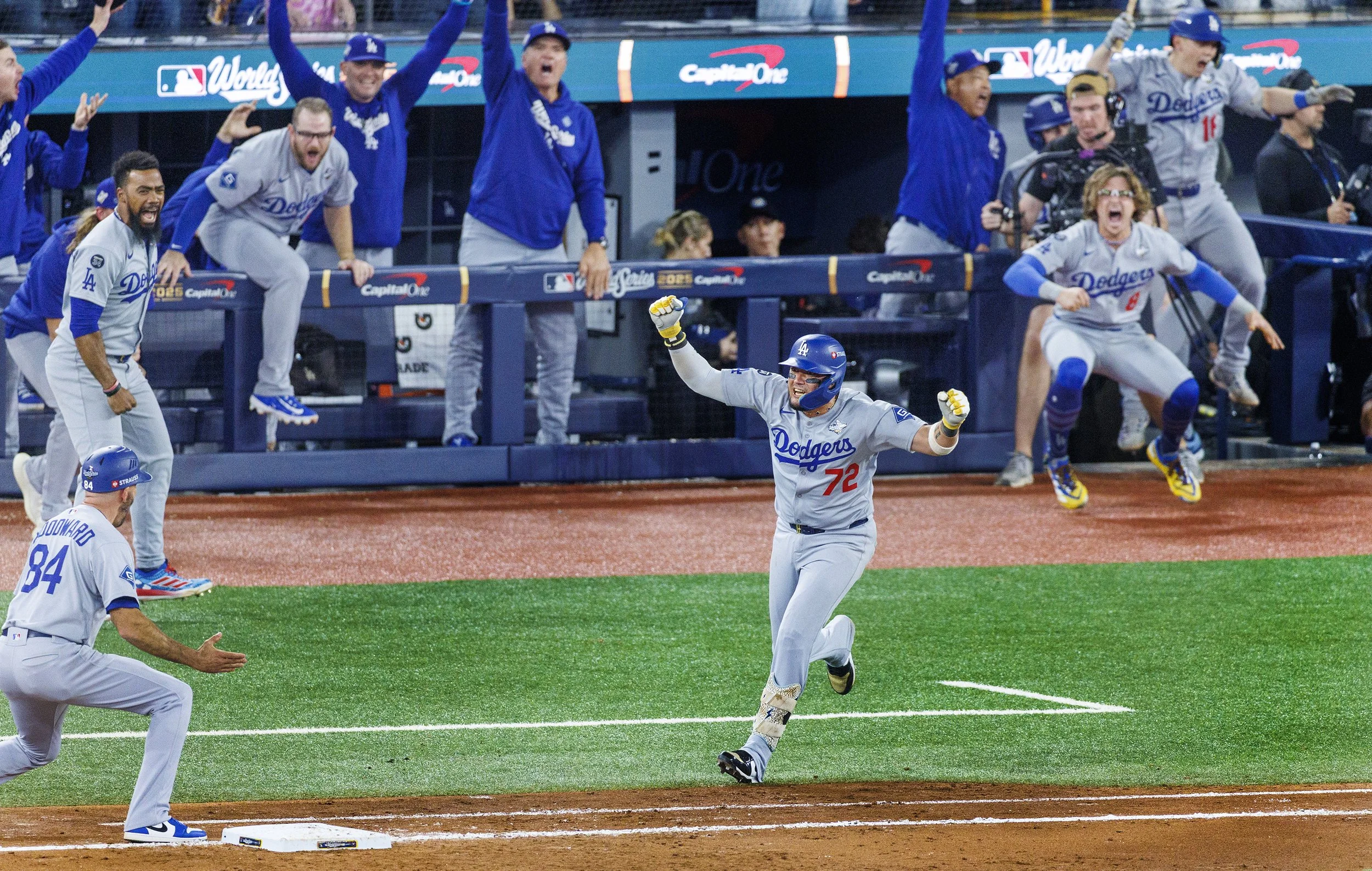 3rd_SPORTAction_Gina Ferazzi - Los Angeles Times_01.JPG