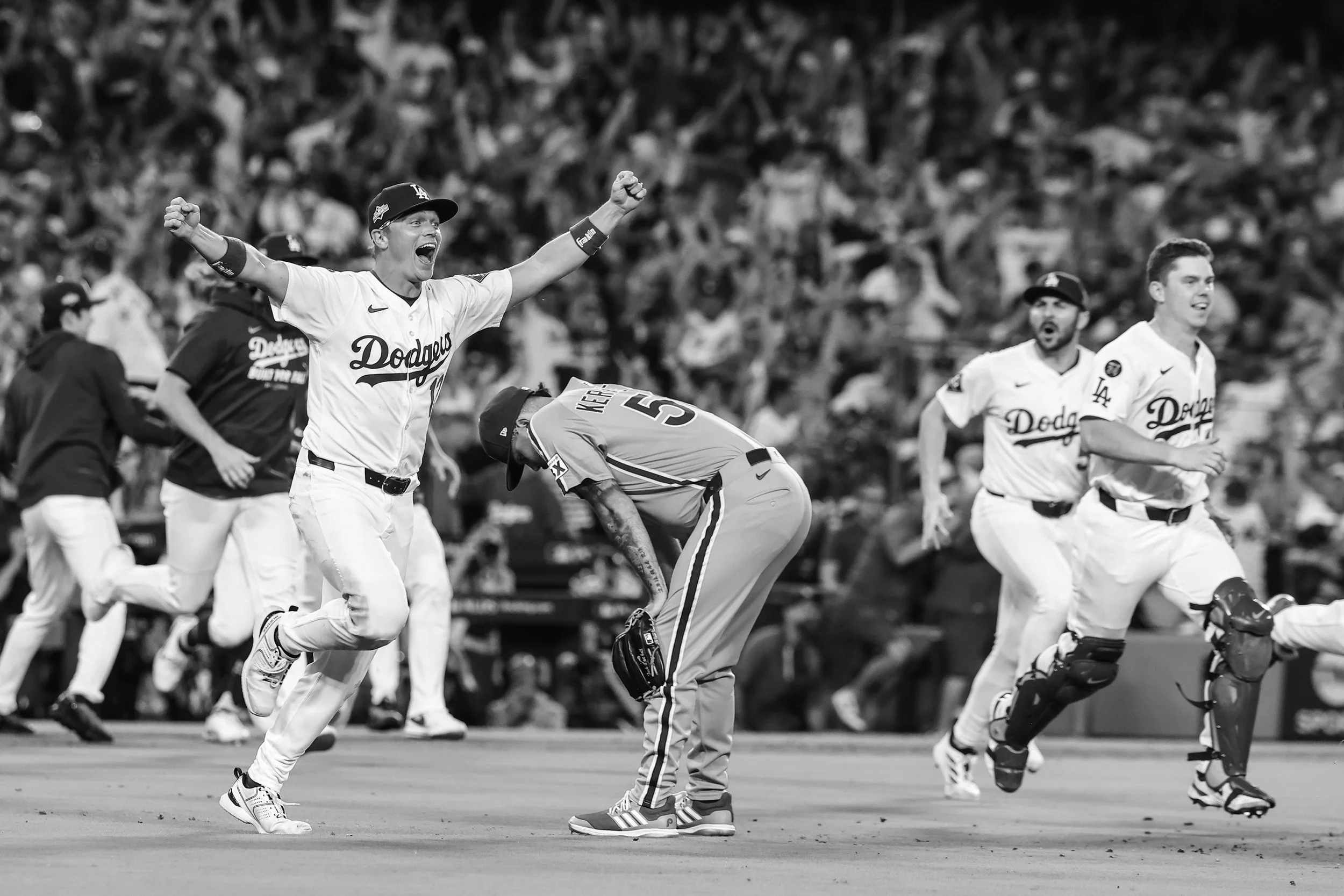 1st_PHOTOESSAY_Robert Gauthier - Los Angeles Times_Winning!_08.JPG