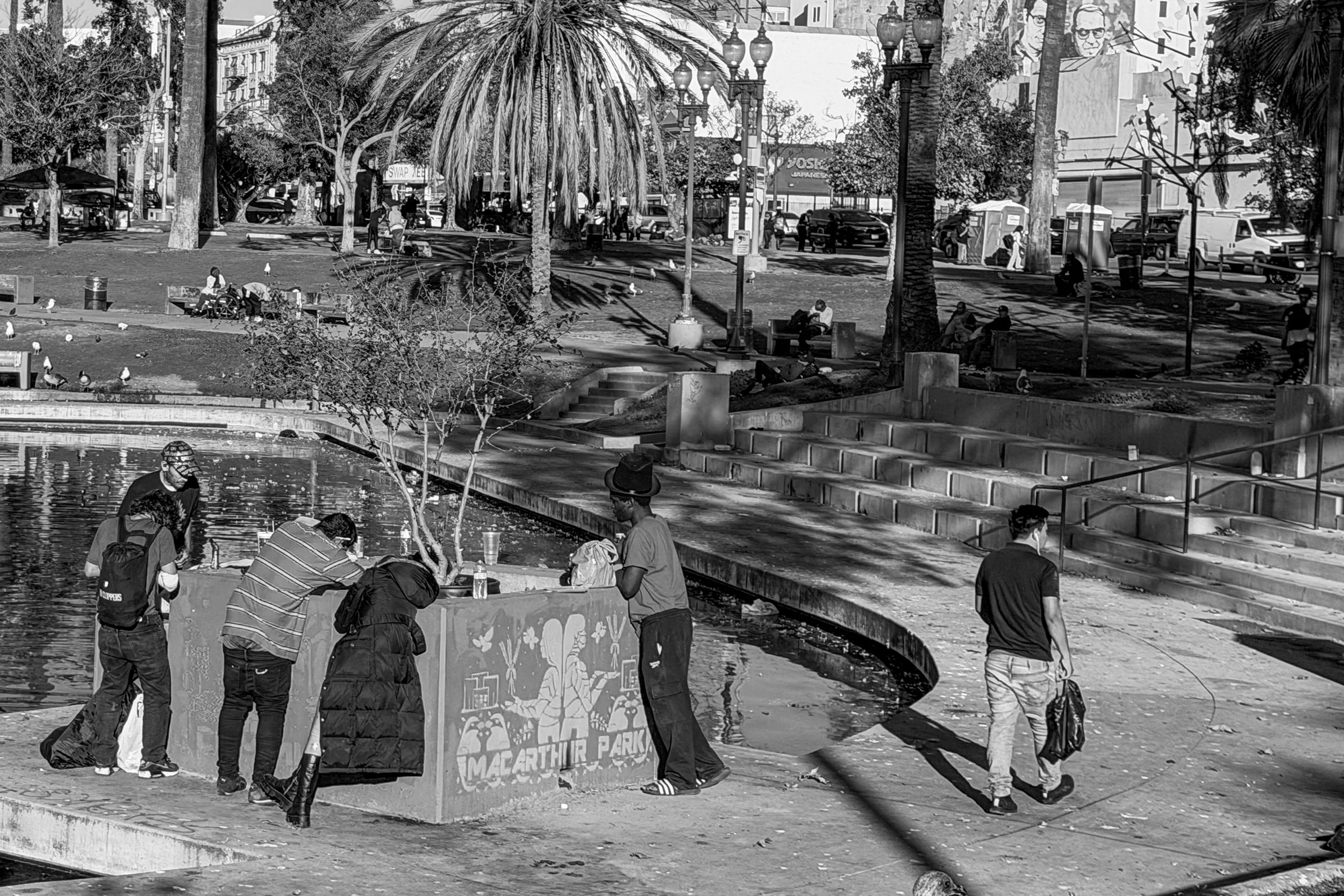 2nd_PHOTOESSAY_Ringo Chiu - Freelance_MacArthur Park_07.jpg