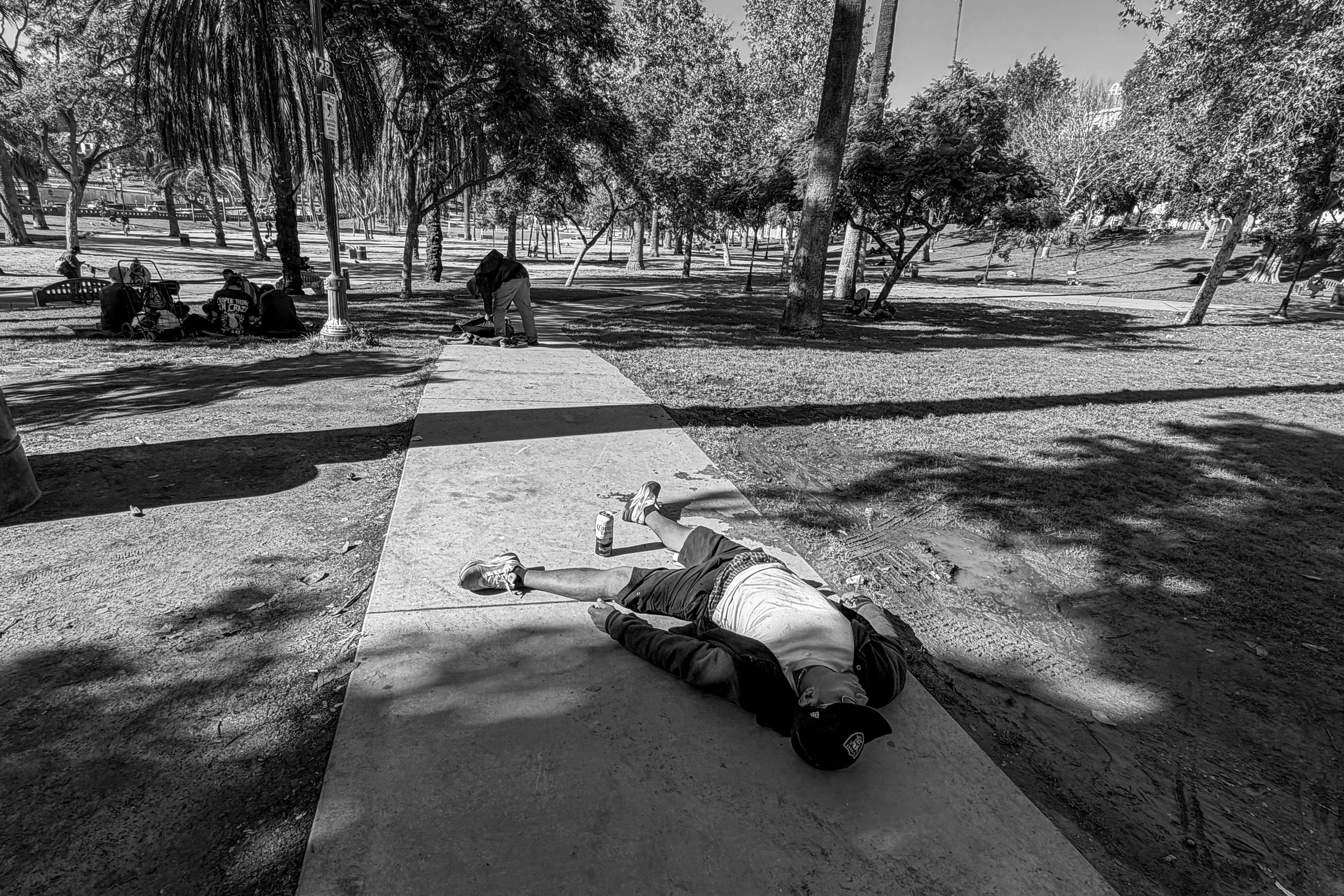 2nd_PHOTOESSAY_Ringo Chiu - Freelance_MacArthur Park_10.jpg