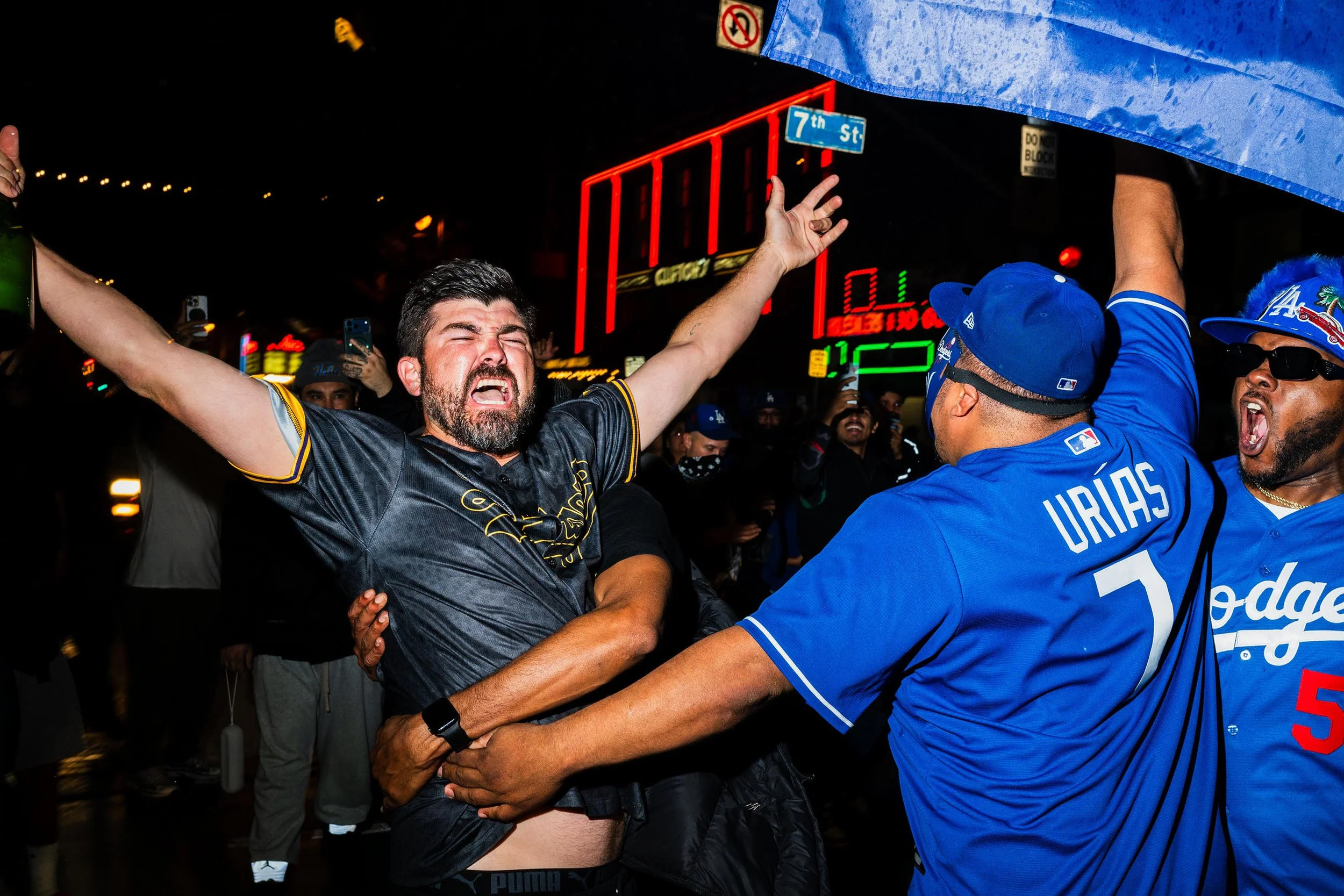 HM1_PHOTOESSAY_Ghawam Kouchaki - Freelance_DodgersVictoryCelebration_-9.jpg