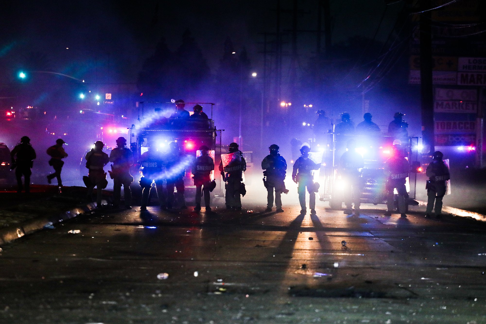 _PICSTORY_Ringo Chiu Freelance_Clash_in_Compton_10.jpg