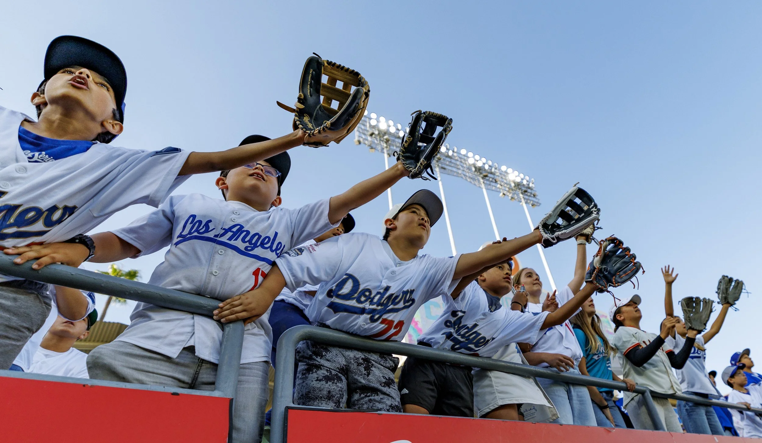 2nd_SPORTFeat_Gina Ferazzi - Los Angeles Times_2nd.jpg