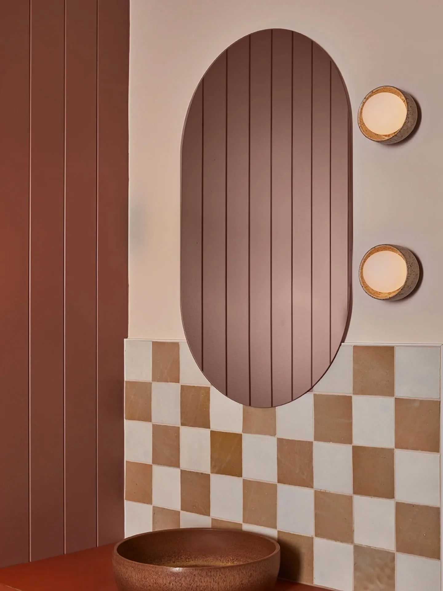 @socialight_au & @elizabethbellceramics have launched the new MILL collection. Five new glaze colours Almond. Milky. Oat. Pistachio. Olive. An awesome local collaboration . Head into the Torquay showroom to view these beauties β¨
Photography by m