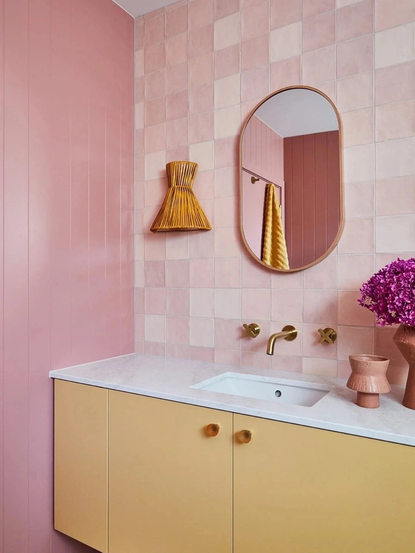 It's no surprise this colourful bathroom belongs to Melbourne artist @kirstenjackson_gallery Designed by @siesta_home built by @corrprojects
The Arthouse Blairgowrie is available for short-term stays with @lively.properties
Photography by me x