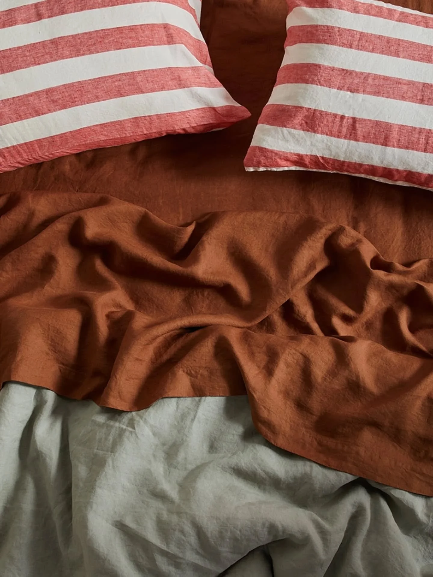 New French flax linen by @greenhouseinteriors Available online and in-store now! How delicious are these colours 🔥 

Styled by @lilymayfield_ @sunsetstripog 
@greenhouseinteriors 
Photos by me x