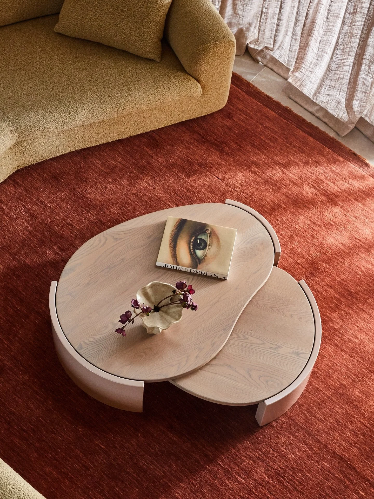 This week I captured the latest campaign for @elanandearth rugs alongside @nikkimcgar_interiors and I cannot wait to share the final images. For now here is some of my favourites from last year&rsquo;s campaign. Which is your favourite? 

Photos by m