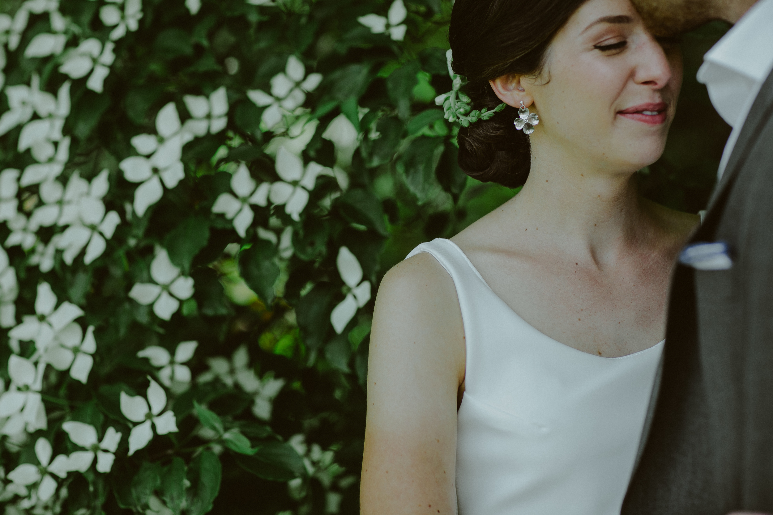 Makeup: Colleen Fauerbach Photographer: Rebekah J. Murray Photography