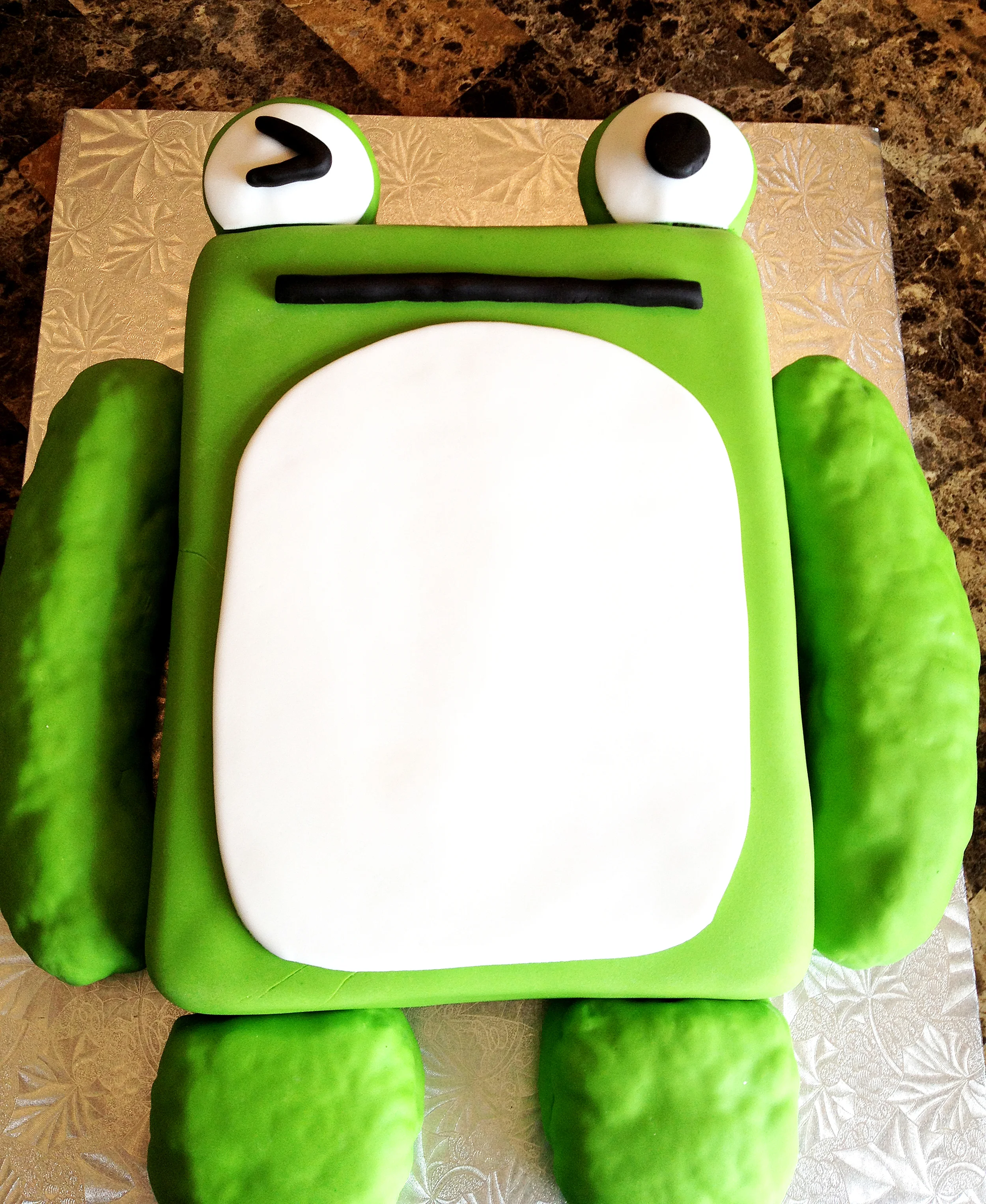 WinstonFrogCake.jpg
