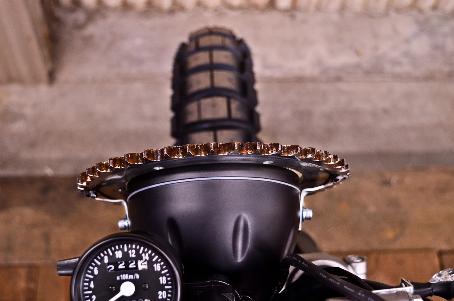 Rebellion headlight crank detail.jpg
