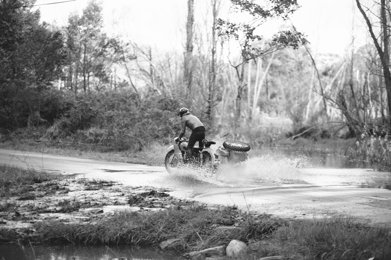 Sidecar_Ural_Royal_Enfield20150713_0243.jpg