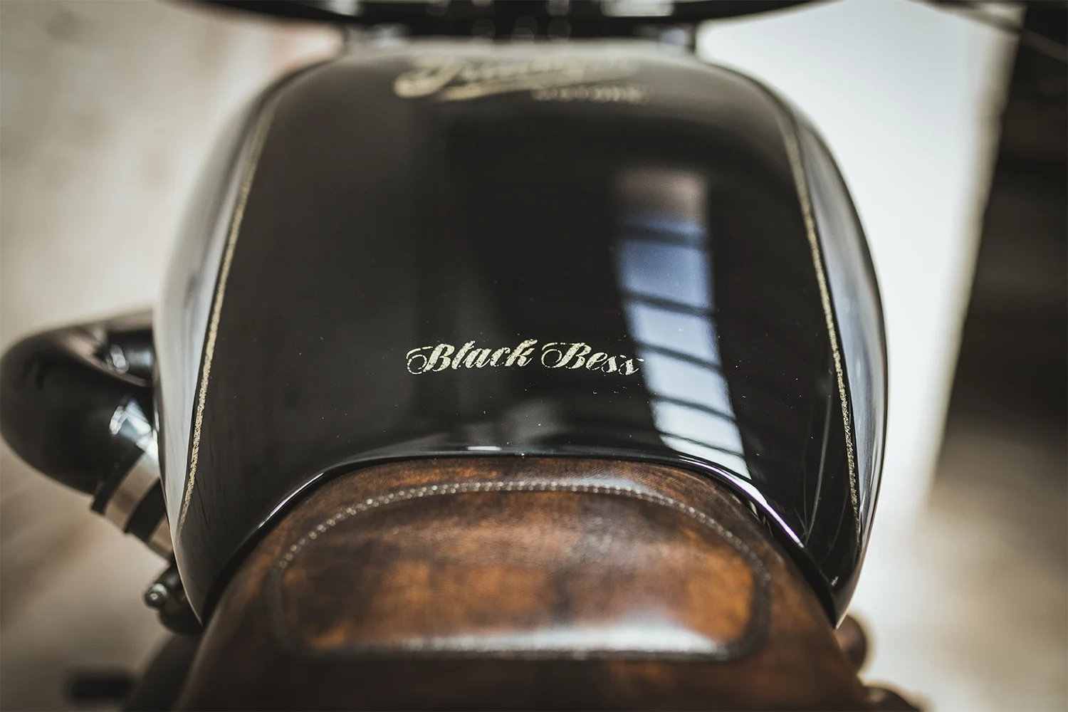 BlackBess_0005__E0A8501.jpg