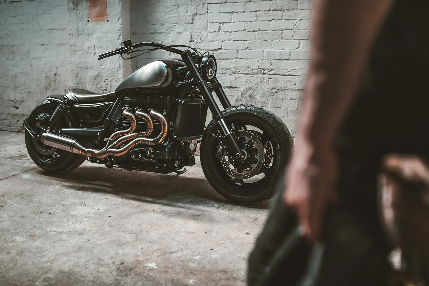 BlackBess_0006__E0A8338.jpg