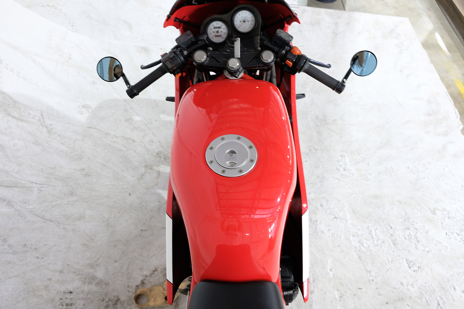 Ducati Desmo_0010_DSCF1491.jpg