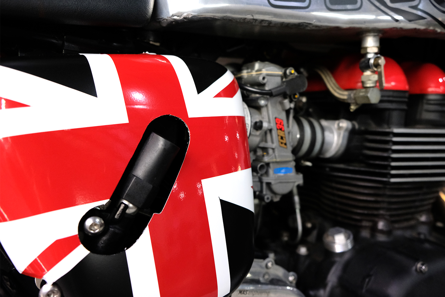 2007 Triumph T100 CafeRacer_0011_DSCF2247.jpg