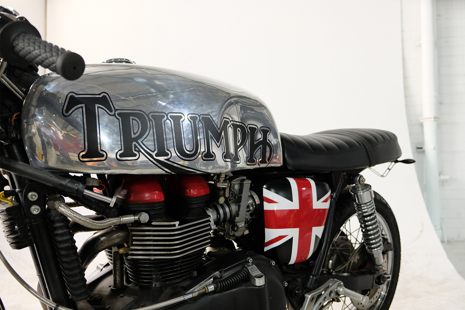 2007 Triumph T100 CafeRacer_0027_DSCF2226.jpg