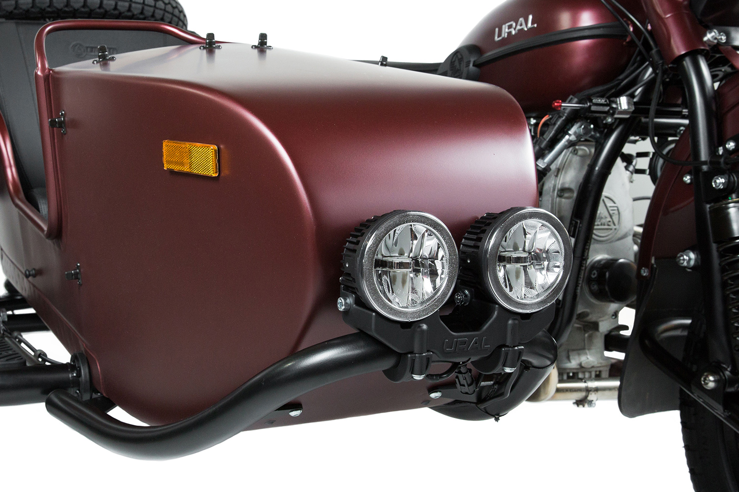 _0002_URAL_2019GearUp_Studio-16_final.jpg
