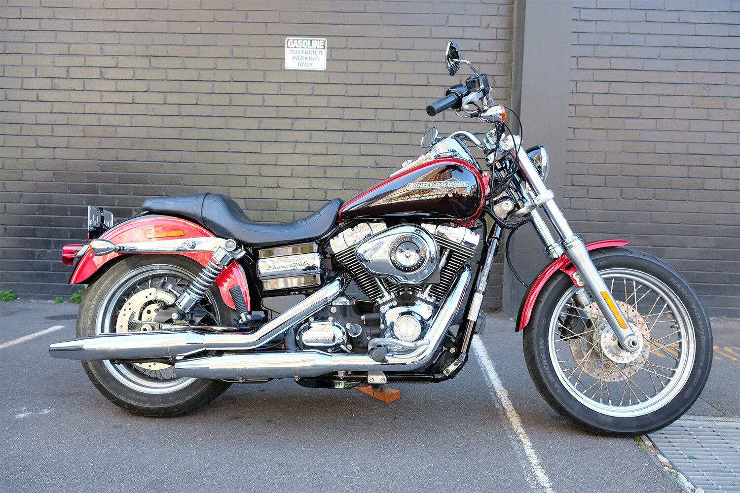 2012_HDDynaStreetGlide_0004_DSCF9131.jpg