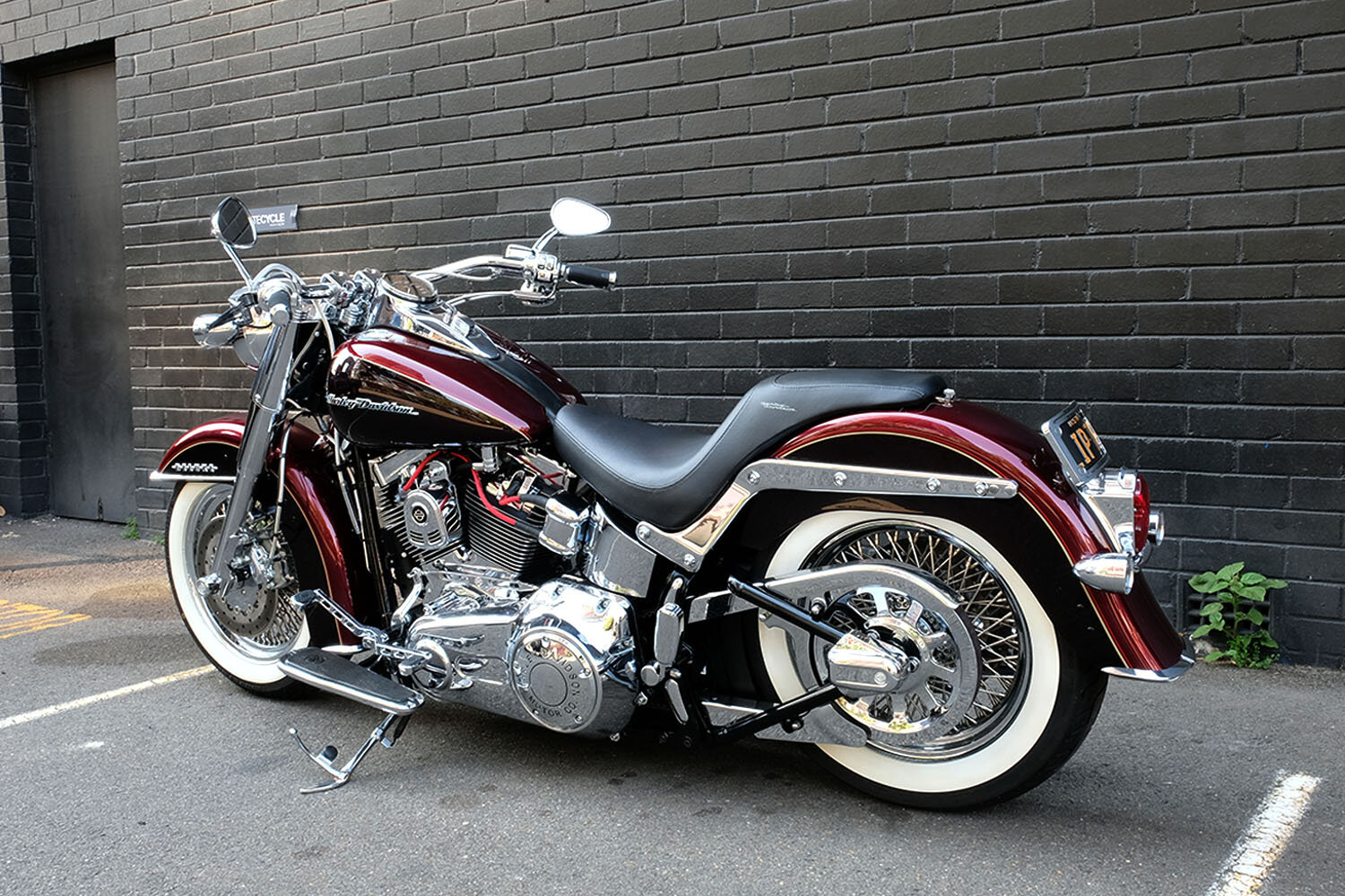 2014 Harley Davidson Softail Deluxe Gasoline Motor Co