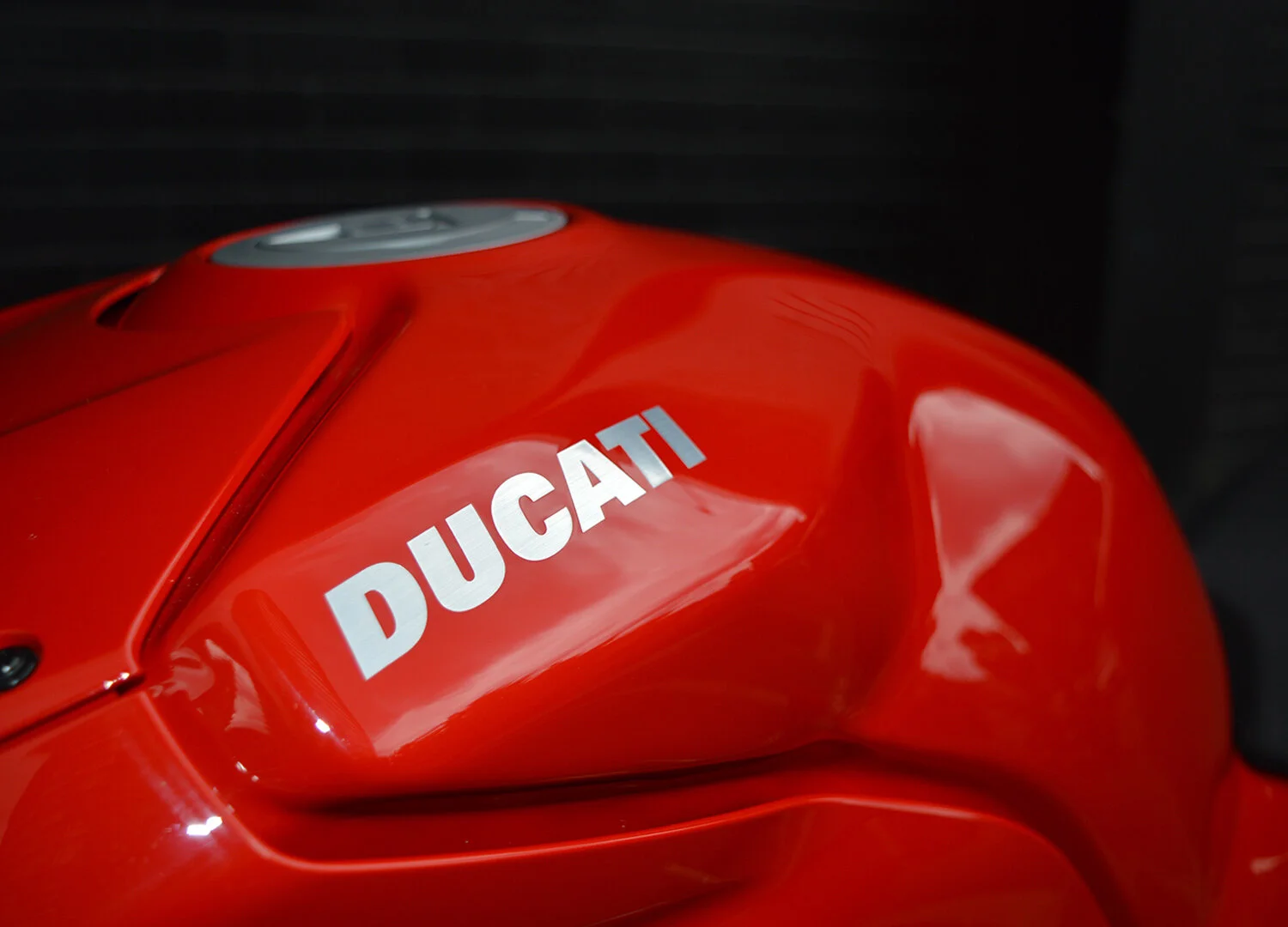 2019_Ducati_V4S_0032_DSC_0115.jpg