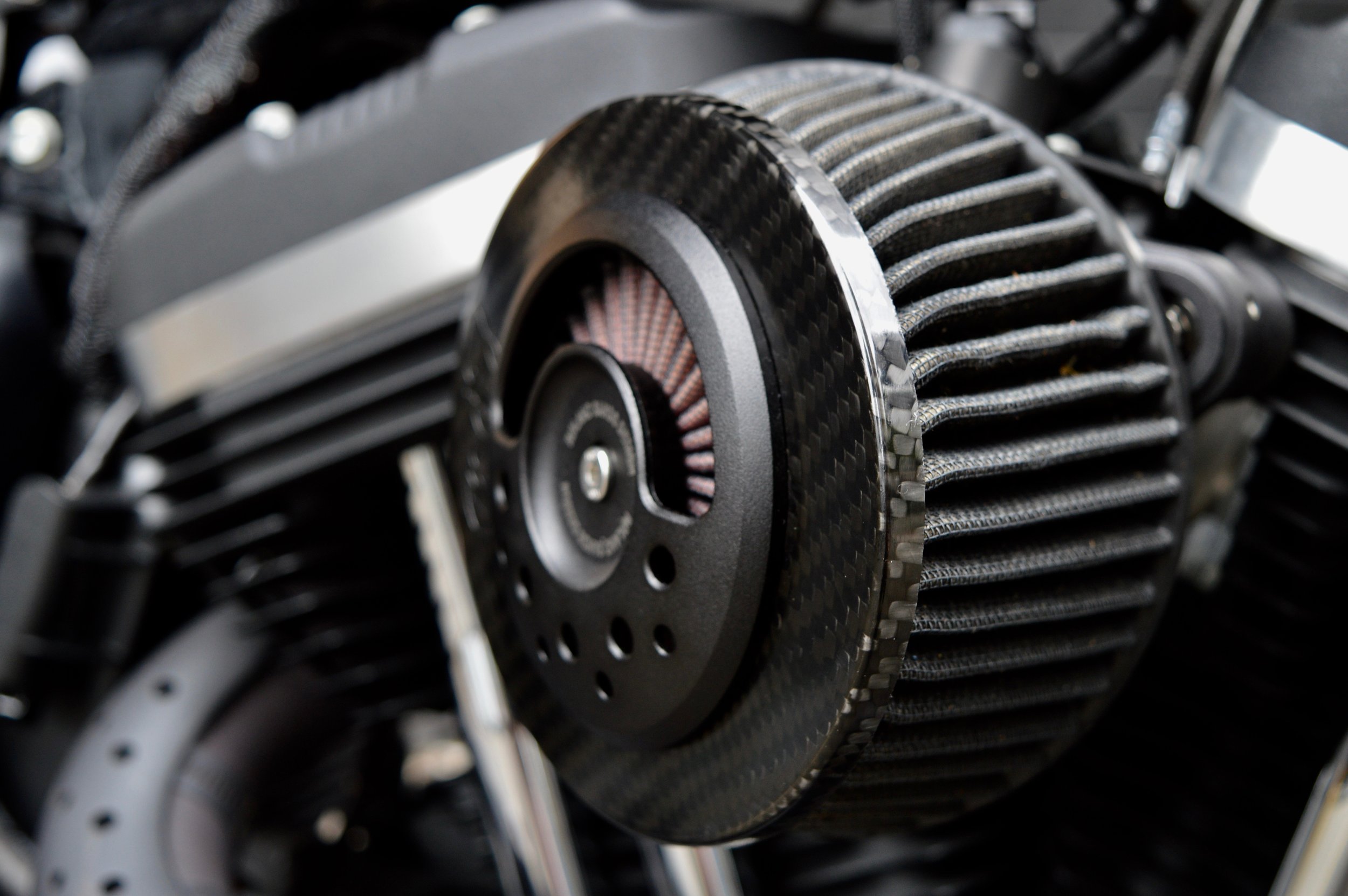 iron 883 fuel economy