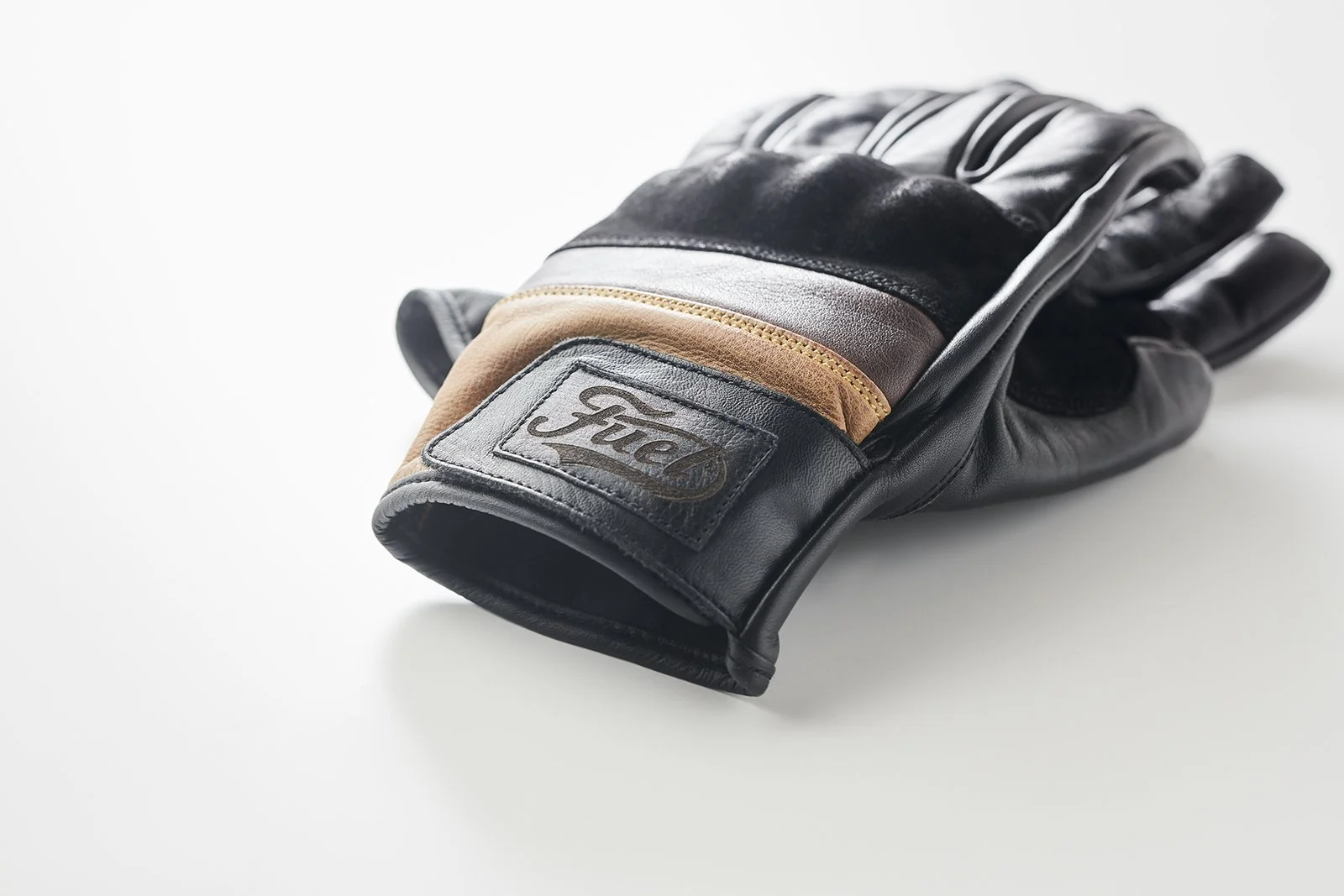Fuel Triple Crown Gloves — Gasoline Motor Co.