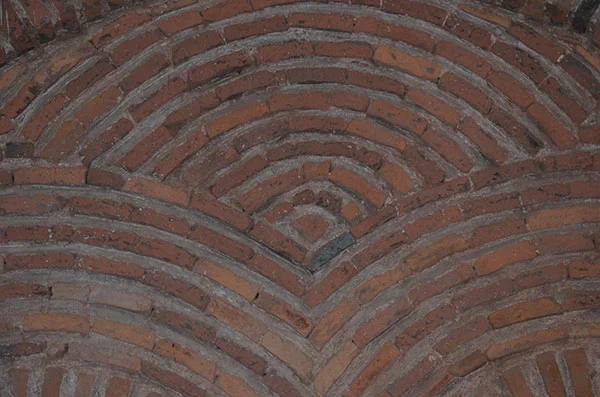 Mushrooming Bricks