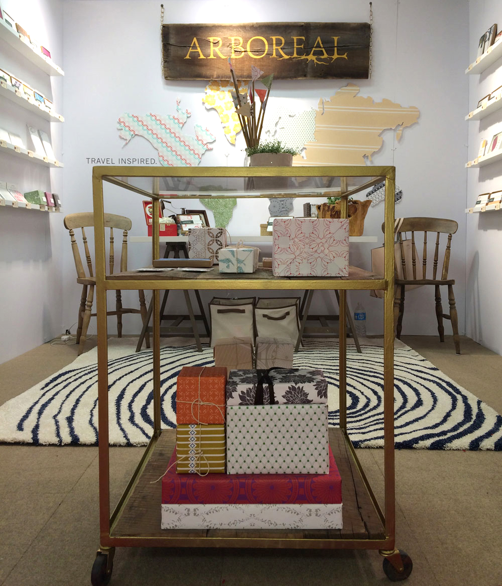 If you follow me on Instagram (@arborealpaper) , remember the flea market piece? Here is the final look! A couple coats of gold paint + barn wood shelving + glass top = my favorite new piece ;)
