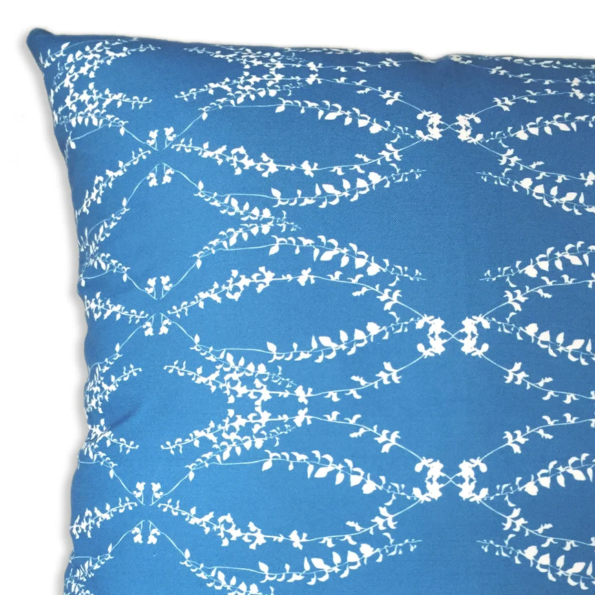 VernazzaOcean_20pillowB.jpg