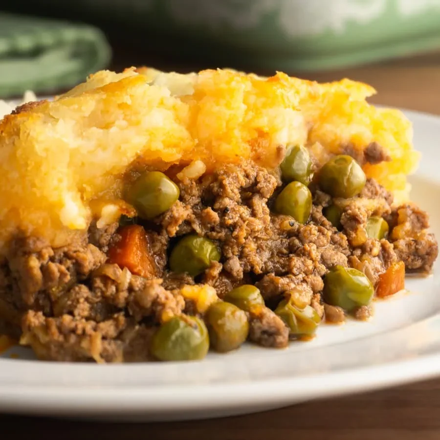 traditional-shepherds-pie-9-20211203-900x900.webp