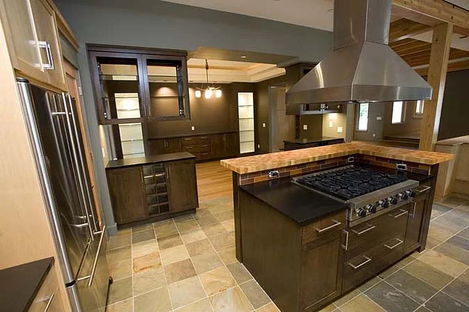 Bunch kitchen, Portland custom home by Dick Baty Inc..jpg