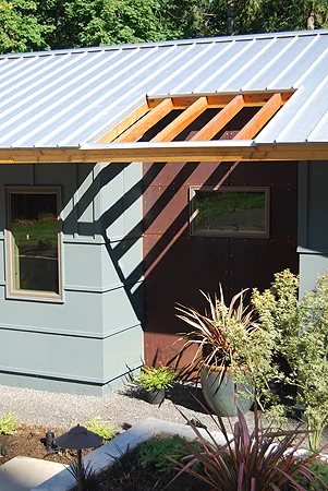 Bunch roof detail, custom home by Dick Baty Inc..jpg