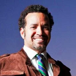 Meet #STLSocialGood Speaker @TravisSheridan